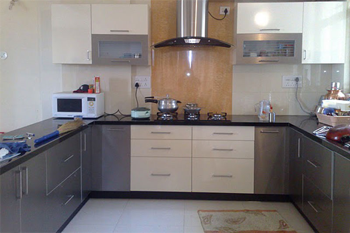10ft by 8ft U shaped modular kitchen cabinets offer price @80400.00